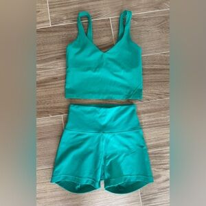 Lululemon Kelly Green Set